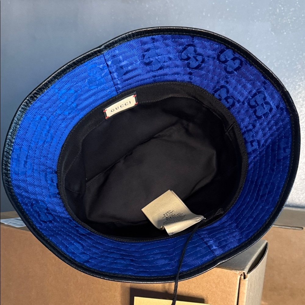 Gucci Royal Blue Bucket Hat with Black Patch - Picture 9 of 16